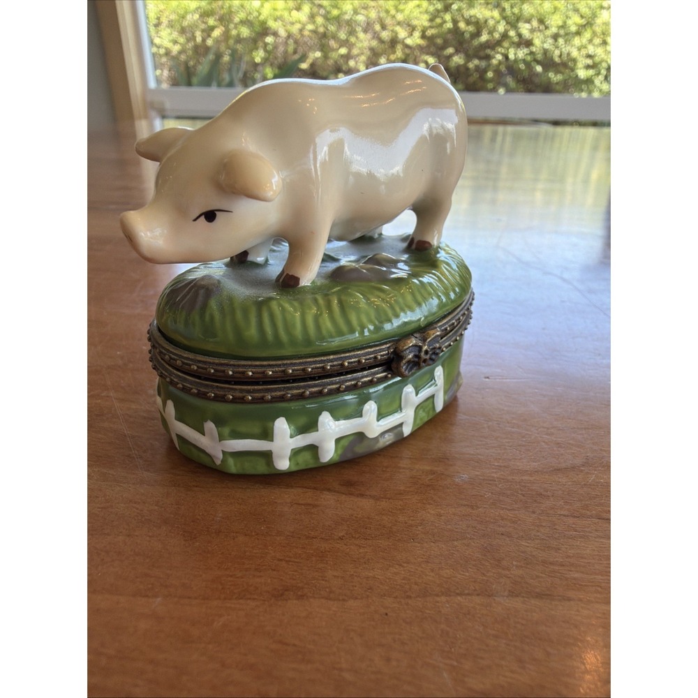 Vintage Porcelain Sculpture Garden Pig Art Jewelry Trinket Case Box
